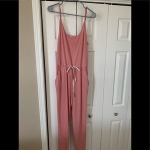 La vie en rose Peach/coral lounge wear jumpsuit.